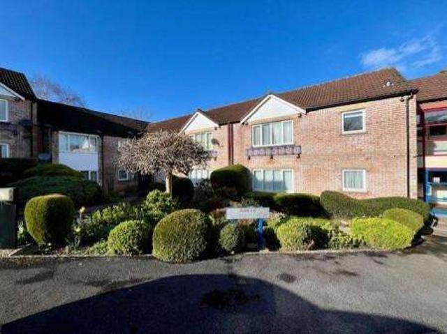 Apartment for sale in Keynsham, Bath And North East Somerset