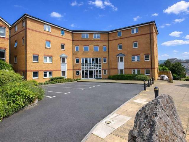 Apartment for sale in Woodhill, Portishead