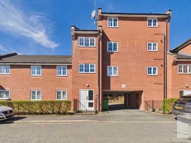Apartment for sale in Gigg, Bury