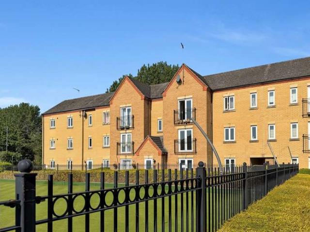 Apartment for sale in Grange Park, Northamptonshire