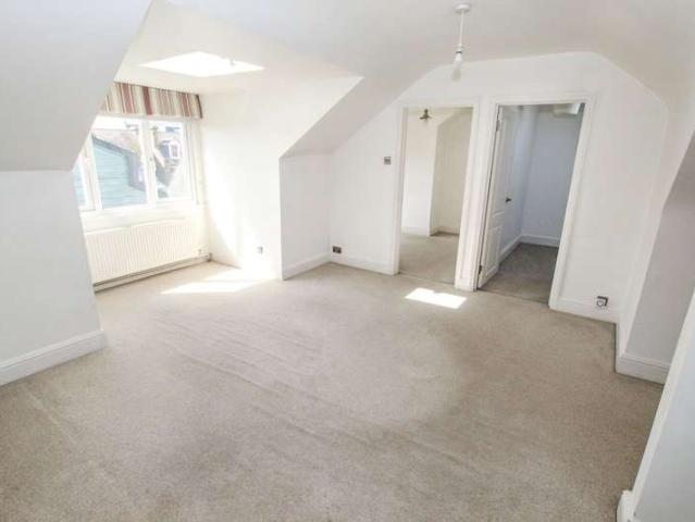 Apartment for sale in Oxenden, The Bridge