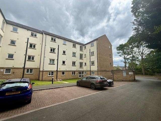 Apartment for sale in Baildon, West Yorkshire
