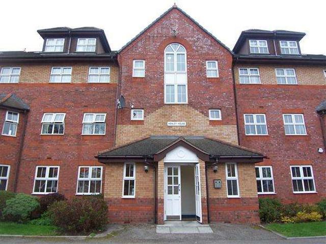 Apartment for sale in Calderstones