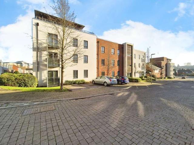 Apartment for sale in Priest Down, Hampshire
