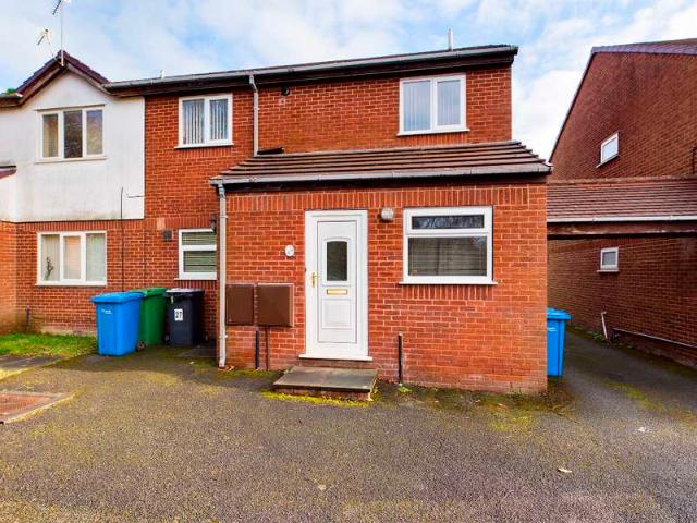 Apartment for rent in Warrington