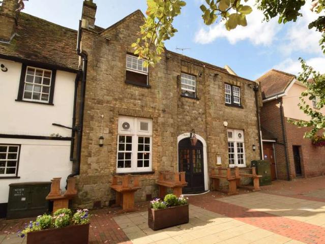 Apartment for sale in Sevenoaks, The Butts