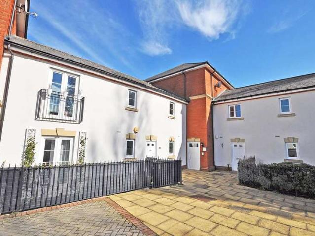 Apartment for sale in Great and Little Leighs, Chelmsford