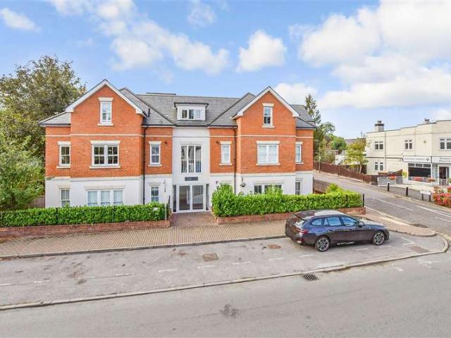 Apartment for sale in Pembury, Tunbridge Wells
