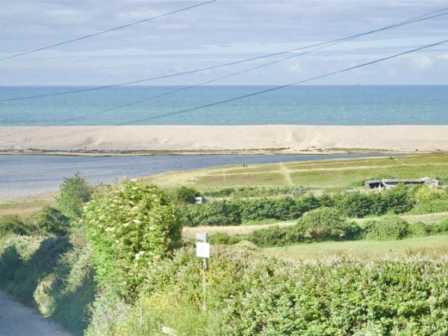 Apartment for sale in Wyke Regis, Weymouth