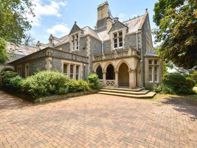 Apartment for sale in Bitton, South Gloucestershire
