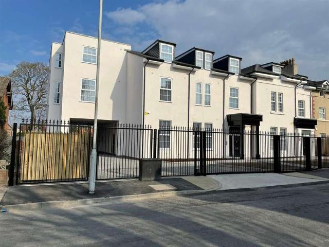Apartment for rent in South Tranmere, New Ferry