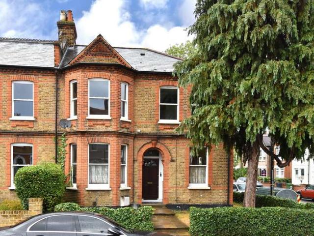 Apartment for sale in London Borough of Lewisham, Greater London