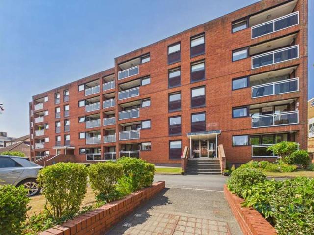 Apartment for sale in St Annes, Lytham