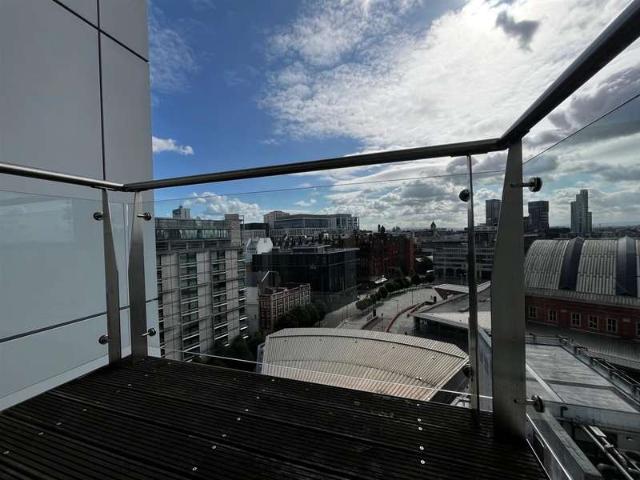 Apartment for sale in City Centre, Georgia