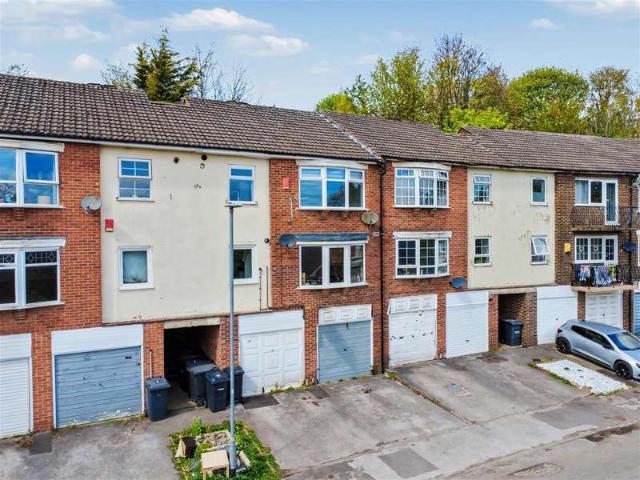 Apartment for sale in Gedling, East Midlands
