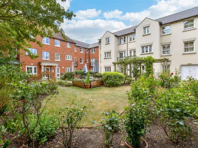 Apartment for sale in St. Mildred's, The Bridge