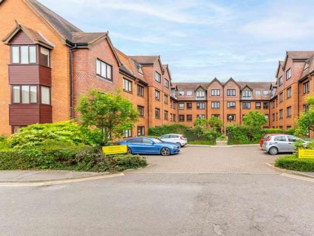 Apartment for sale in Leighton-Linslade, Leighton Buzzard