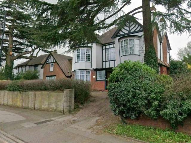 Apartment for sale in Sutton Coldfield, West Midlands
