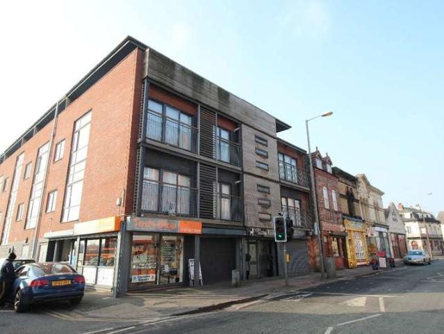 Apartment for sale in Garston, Calderstones