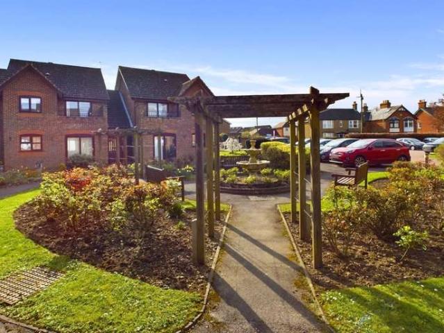 Apartment for sale in High Wycombe