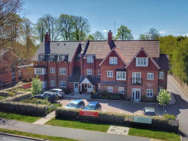 Apartment for sale in Ampthill, Bedfordshire