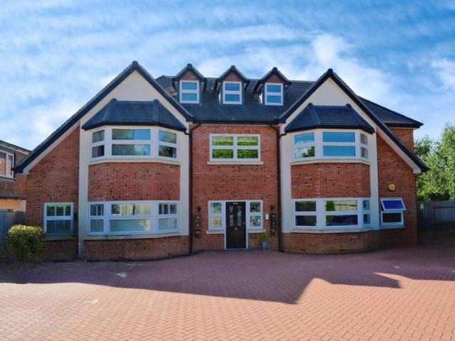 Apartment for sale in Wylde Green, Sutton Coldfield