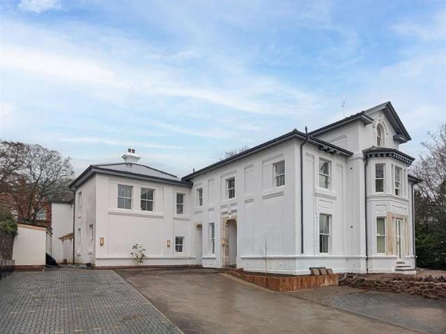 Apartment for sale in Great Malvern, Forthampton