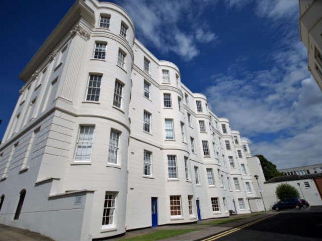 Apartment for rent in Milverton, Green Close