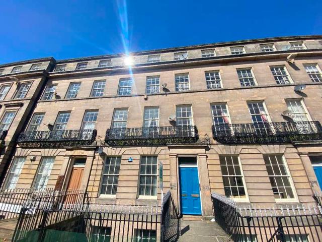 Apartment for sale in Birkenhead, Wirral