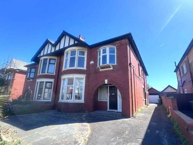 Apartment for sale in St Annes, Lytham