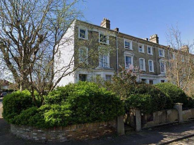 Apartment for rent in Surbiton, Greater London