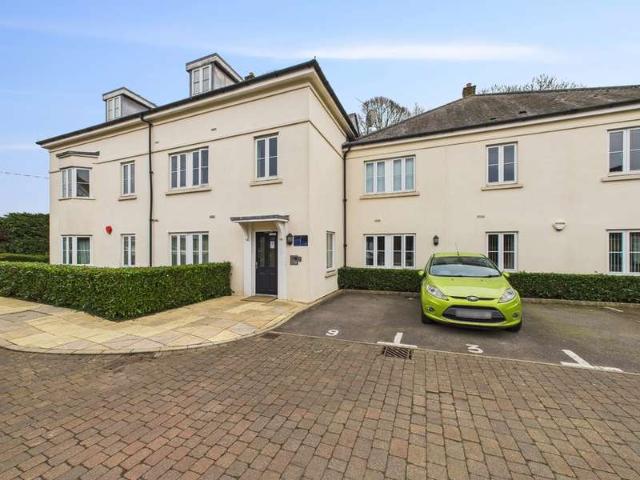 Apartment for sale in High Wycombe