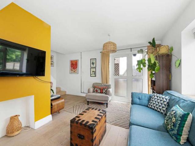 Apartment for sale in London Borough of Croydon, Upper Norwood