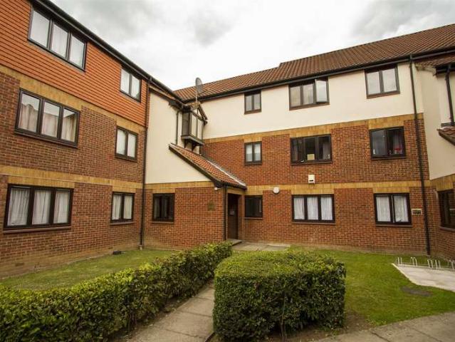 Apartment for rent in Colindale, Colindale