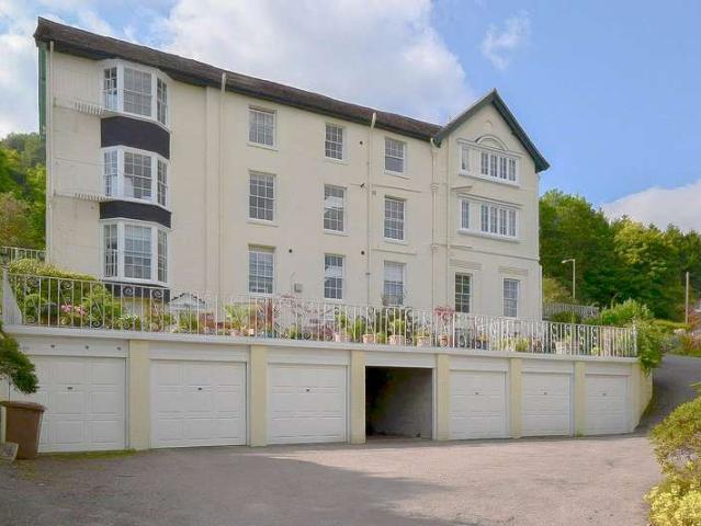 Apartment for sale in Forthampton, Worcestershire