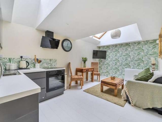 Apartment for sale in Treneere, Penzance