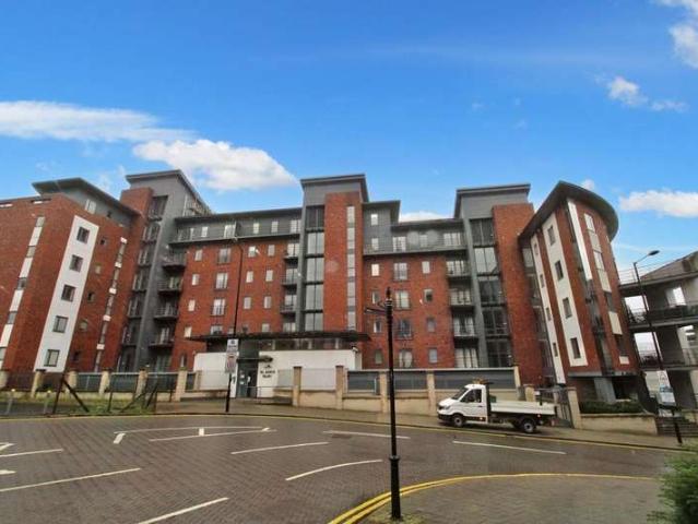 Apartment for sale in Battle Field, Tyne And Wear