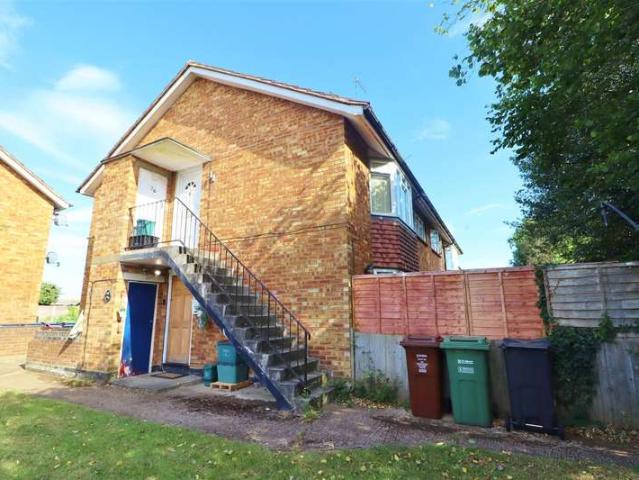 Apartment for rent in Frogmore, Five Acres