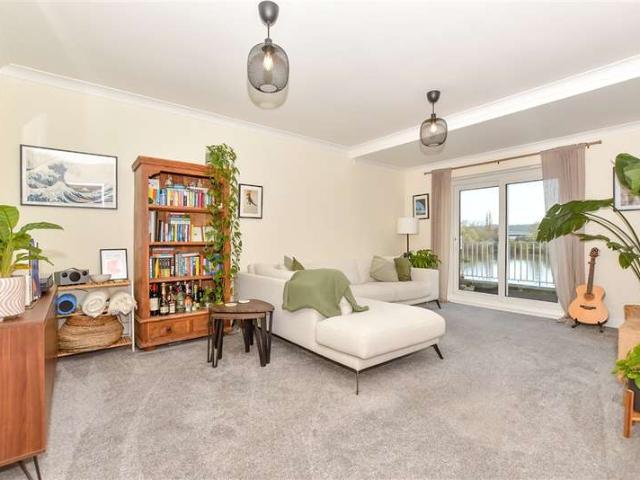 Apartment for sale in Bourne Vale, Kent
