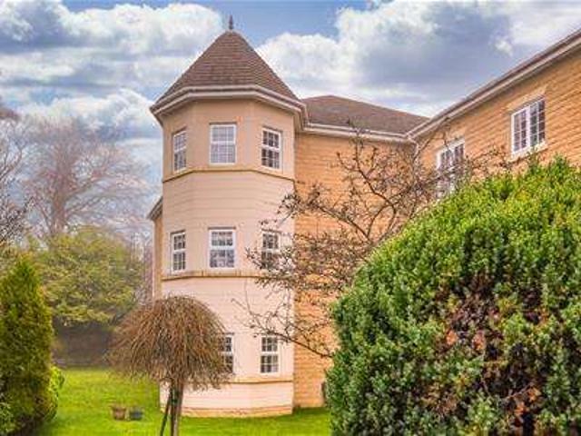 Apartment for sale in Fountainhead, West Yorkshire
