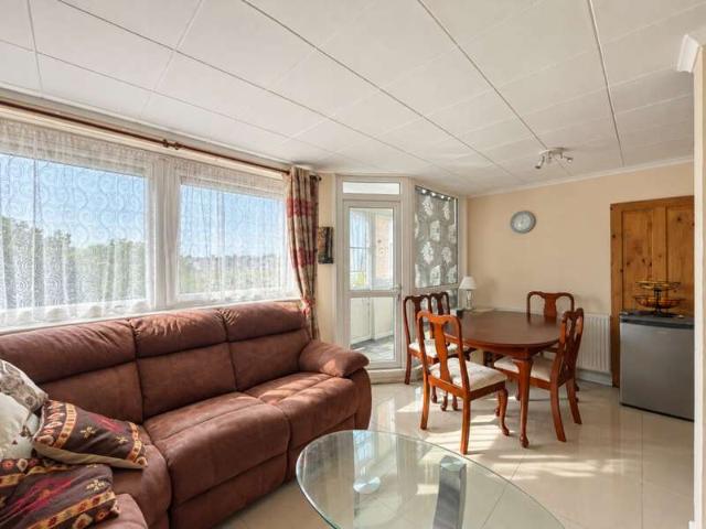 Apartment for sale in Prittlewell, Southend-on-Sea