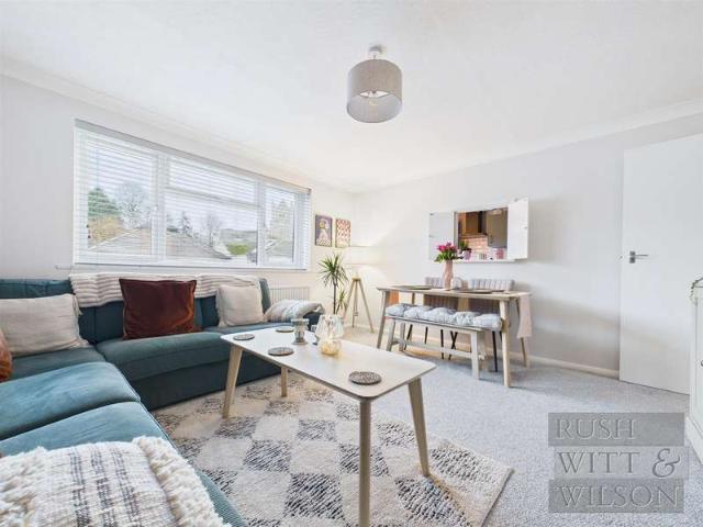 Apartment for sale in Blacklands, Guestling Green