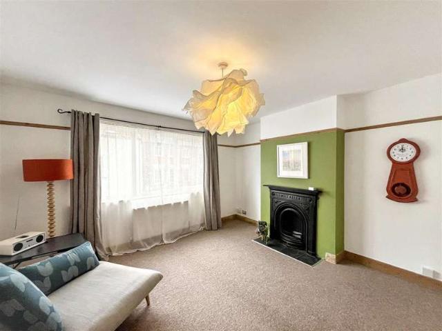 Apartment for sale in New Catton, East Bank