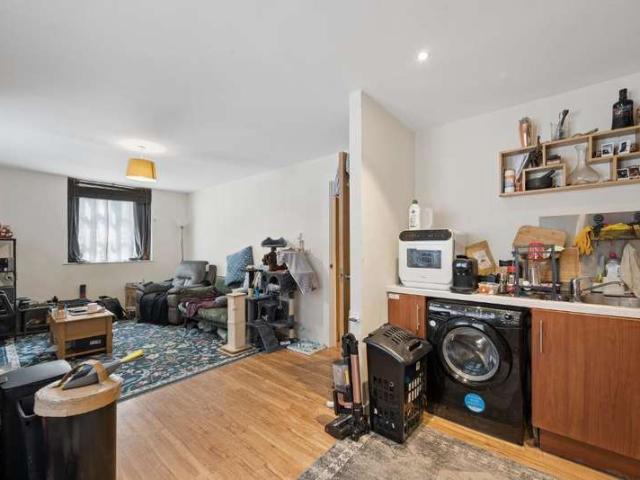 Apartment for sale in Georgia, Greater Manchester