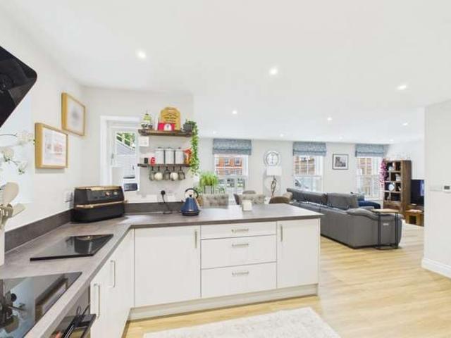 Apartment for sale in Chedburgh, Suffolk