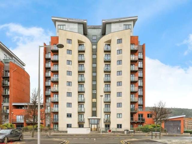 Apartment for sale in SA1 Swansea Waterfront, Nangreaves