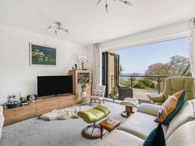 Apartment for sale in St. Austell Bay, Cornwall