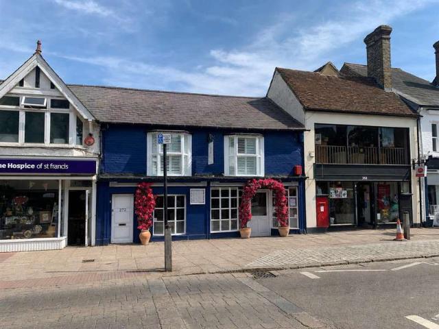 Apartment for sale in Ashlyns Estate, Pouchen End