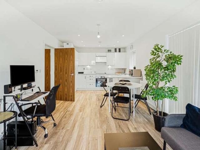 Apartment for sale in West Thurrock, South Ockendon