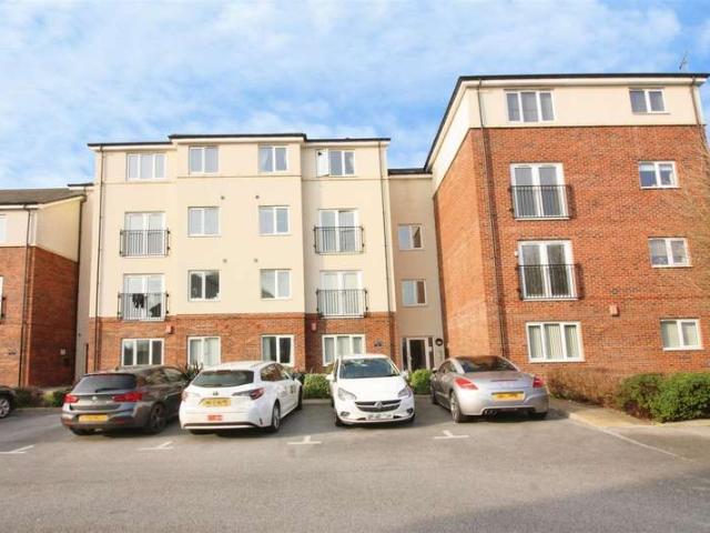 Apartment for sale in Killingbeck, West Yorkshire